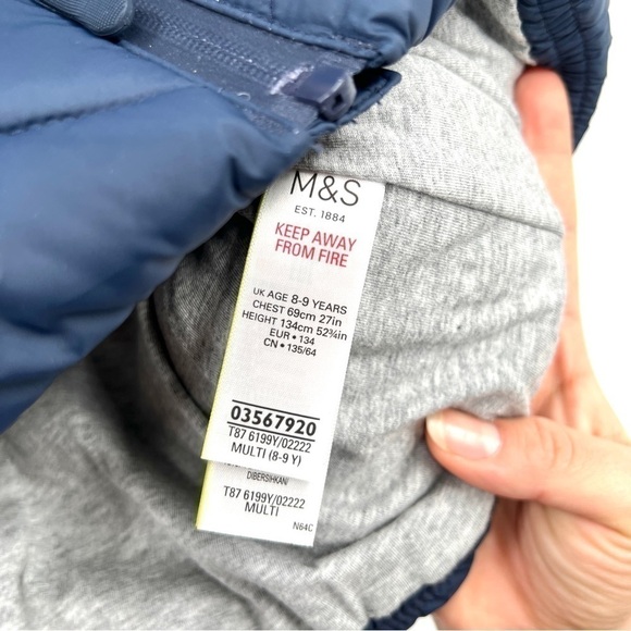M&S London Studio Boy's Blue Hooded Puffer Vest Size 8-9 - Picture 5 of 12